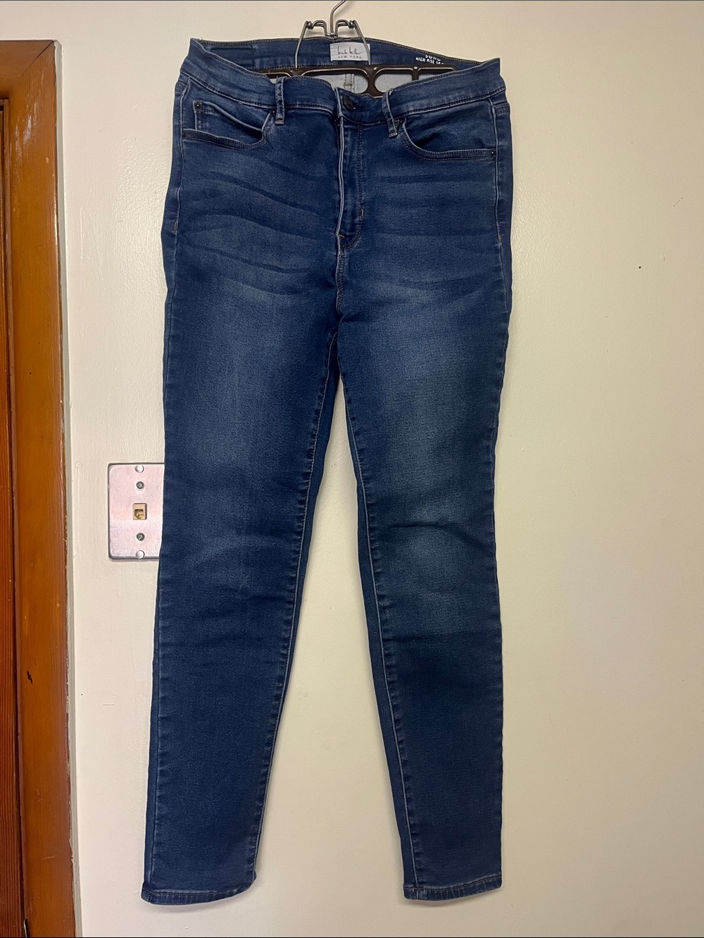 Nicole Miller Women's Dark Blue Skinny Jeans